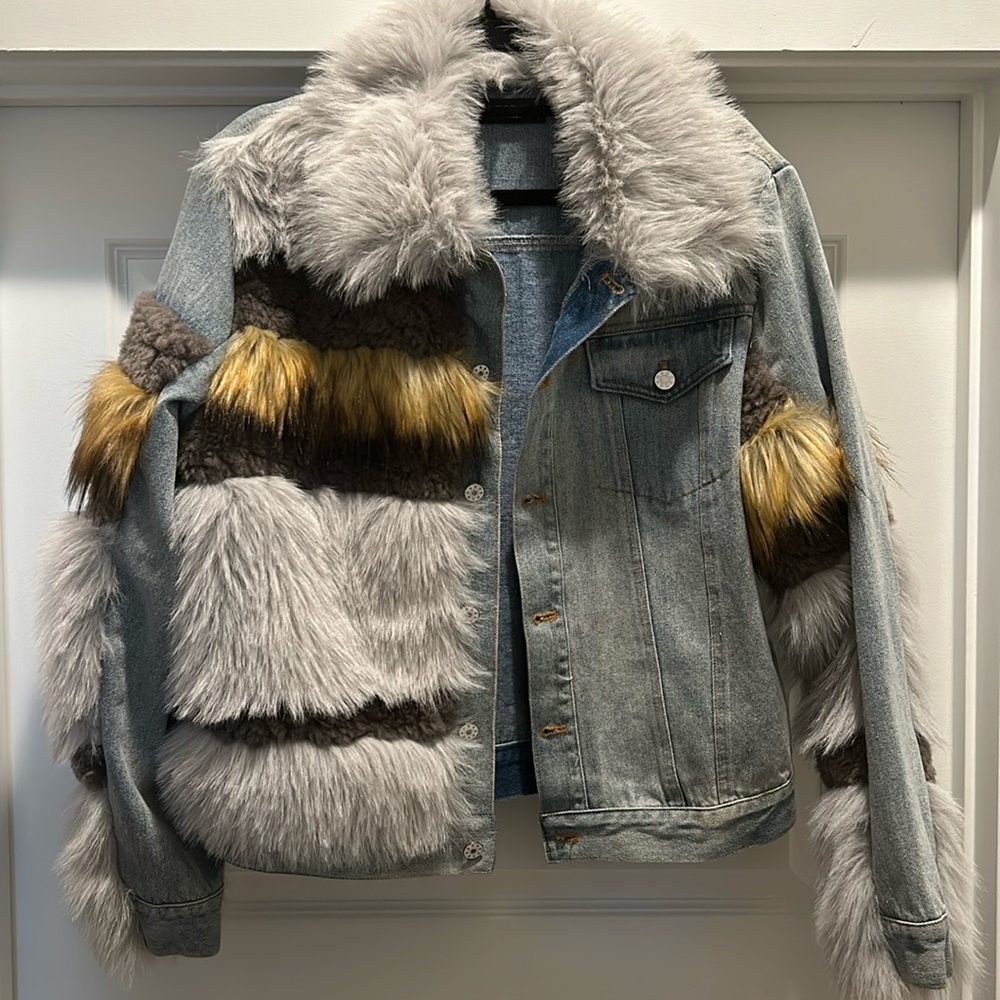 Akira fur Jean jacket size large
